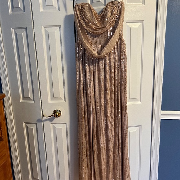 Studio Minc Champagne Crush Gown - Picture 6 of 9